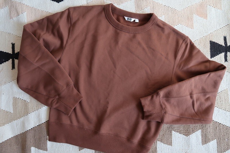 ユニクロユー　スウェットクルーネックシャツ　2990円（税抜）