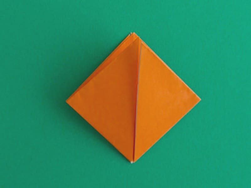 折り紙で作る立体かぼちゃオバケ