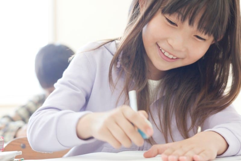 学習につまずいたら、戻って学習しなおしましょう。子どもを励ましながら親はそのフォローをしましょう