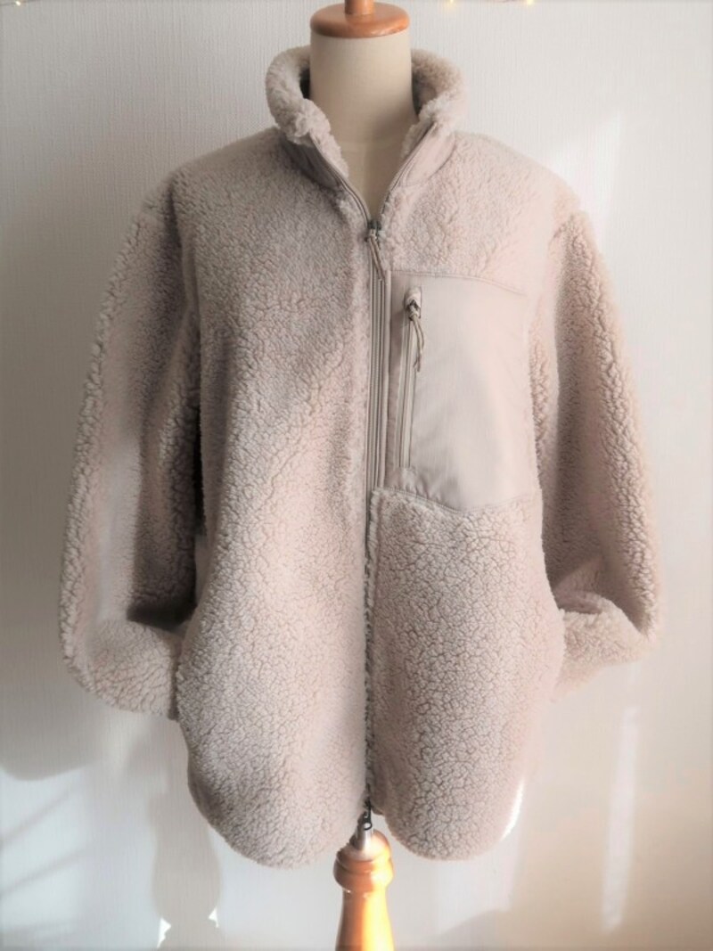 ユニクロ　防風ボアフリースジャケット　3990円