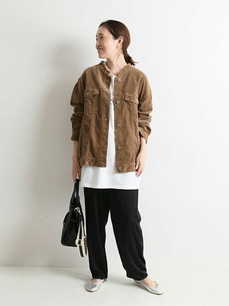 この秋冬はオーバーサイズのコーデュロイアウターが豊富 出典:WEAR