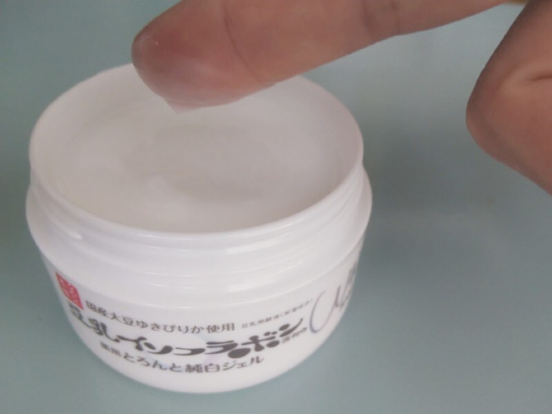 杏仁豆腐のような、ぷるんとみずみずしいテクスチャー