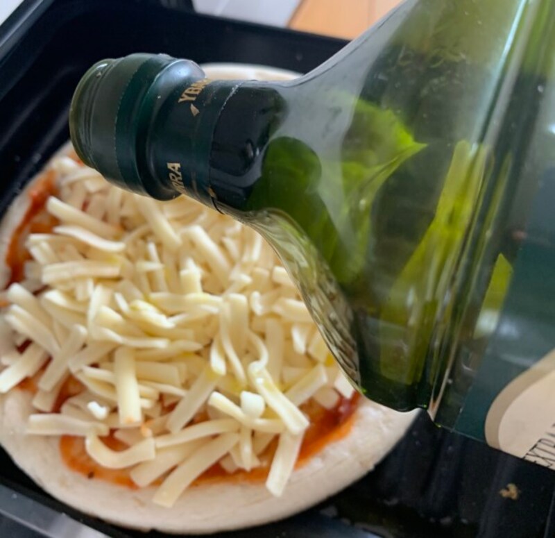 業務スーパーピザクラスト