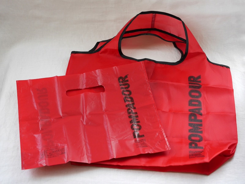 袋を辞退してスタンプを集めるともらえるノベルティでした