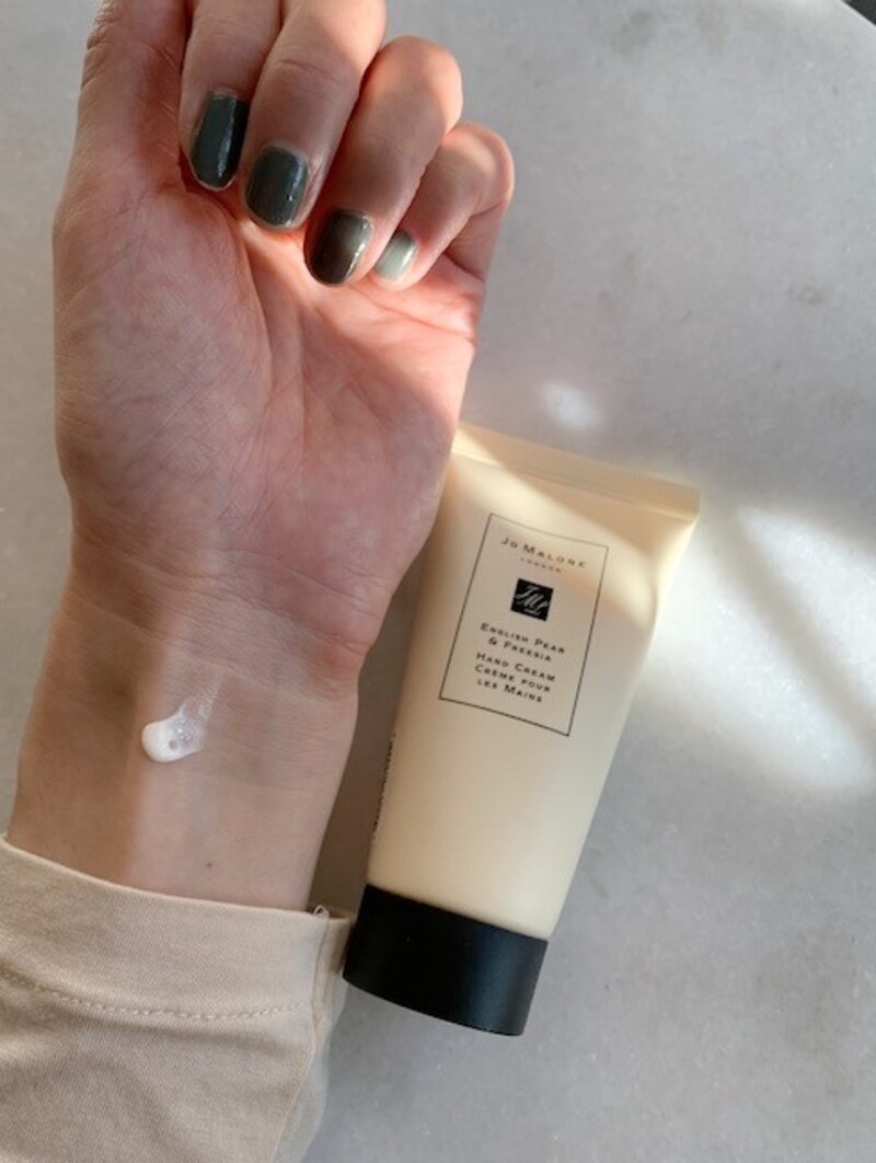 フレグランス感覚で手首まわりに使うことも