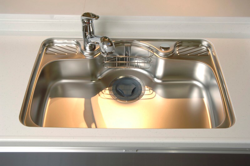 排水溝の臭いを防ぐ方法