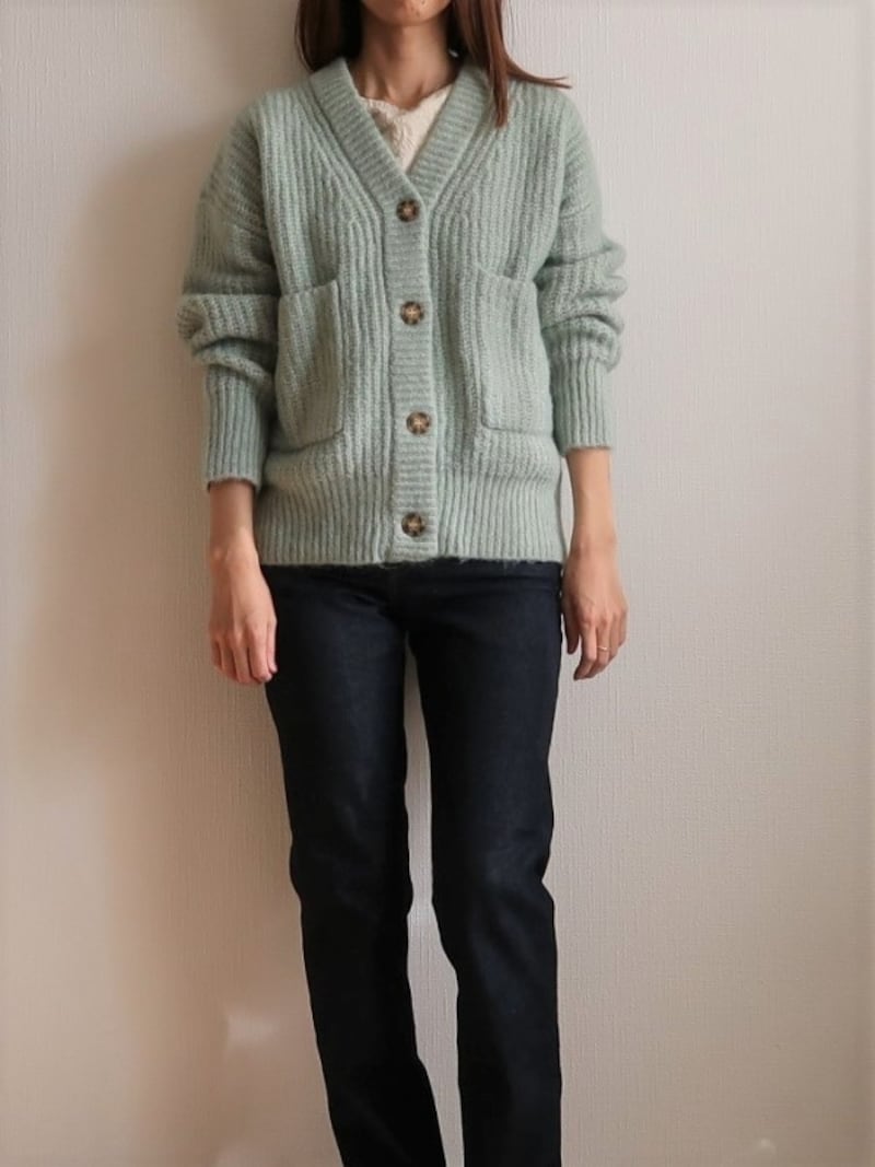 定番デニムも今年らしいミントグリーンでアップデート