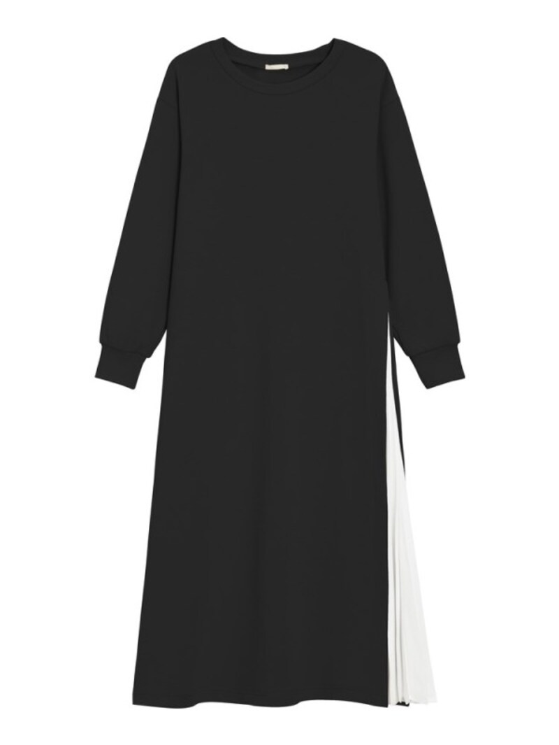 GU フハクコンビネーションワンピース 2490円(税抜)