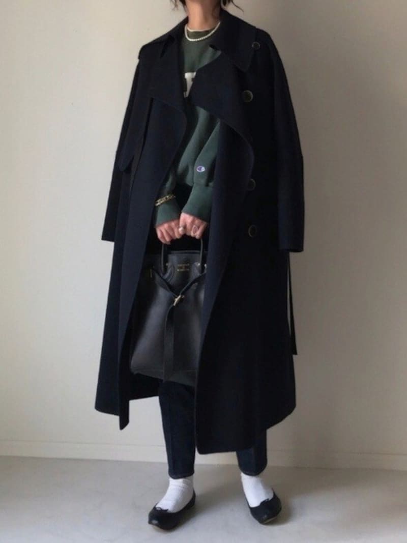 フラットシューズに&白ソックスは誰でも出来て効果抜群なのでおすすめ 出典:WEAR