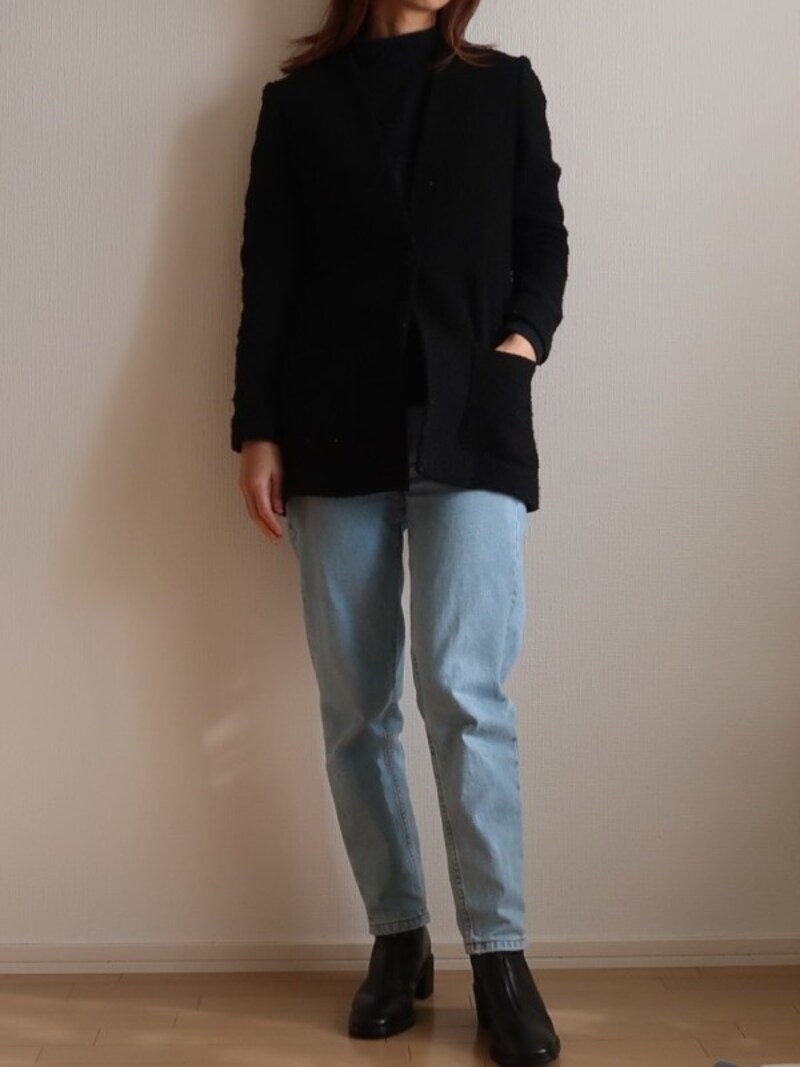 ブーツ感を押さえたい時は、パンツを上からかぶせてもOK。防寒にも効きます。