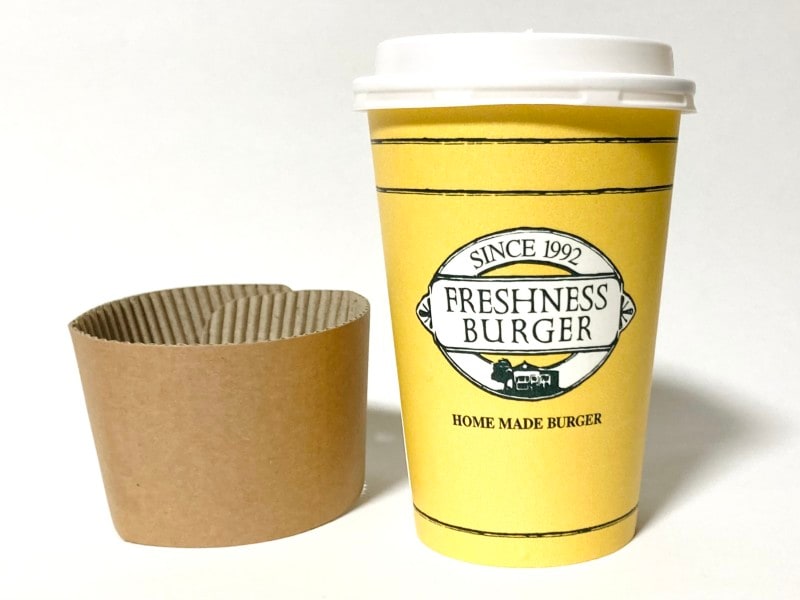 フレッシュネスバーガーのテイクアウト紙コップ