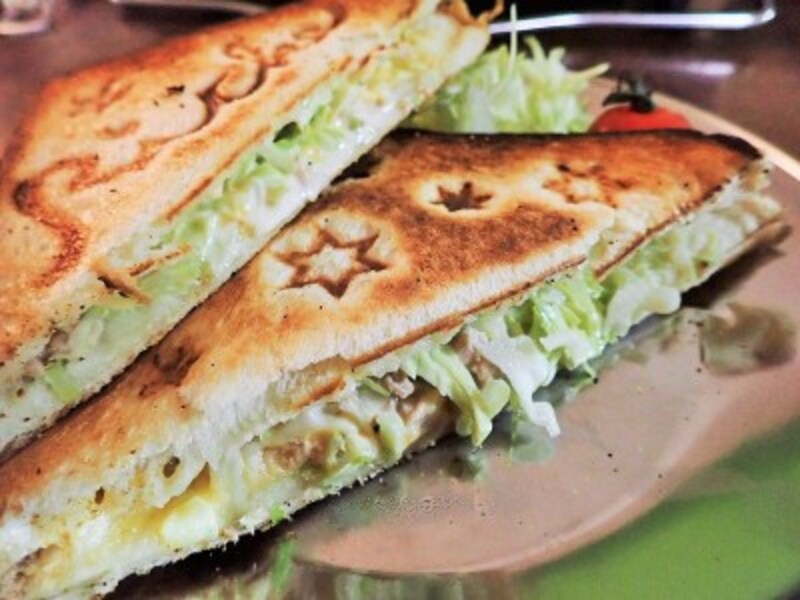 ホットサンドメーカーを使ってホットサンドをつくろう