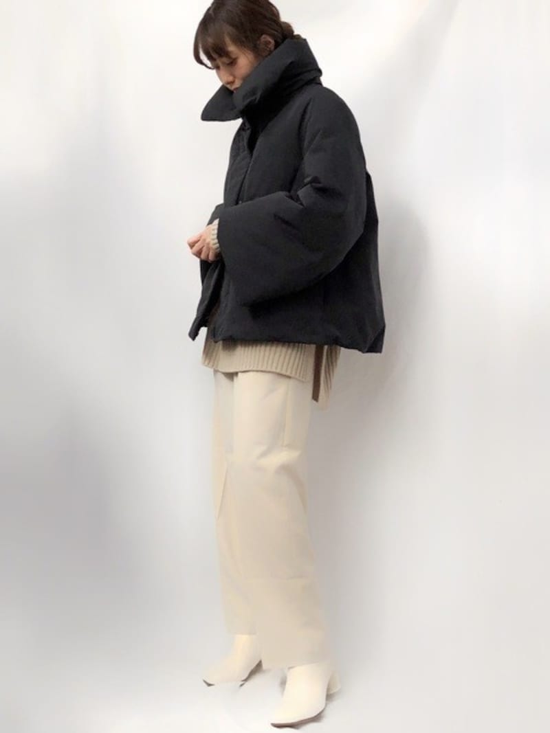 他にはない袖のデザインも特徴的なプラスジェイのダウン 出典:WEAR