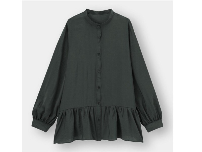 GU  ギャザーフレアロングシャツ  1990円(税抜)