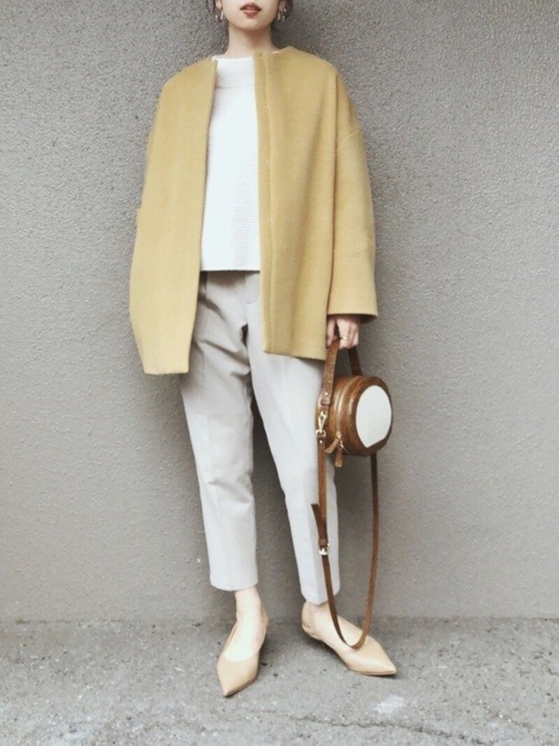 ざっくりニットからスウェットライクなものまで、白ニットにもいろんなデザインが　出典：WEAR