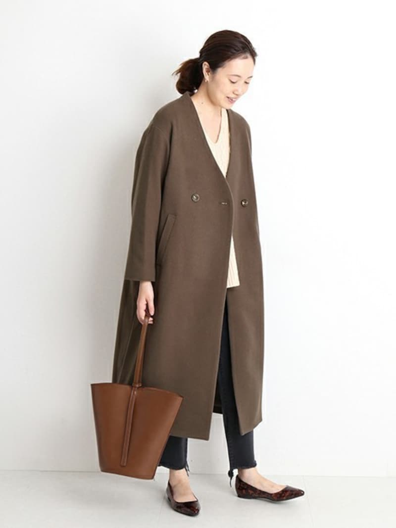 【OKコーデ】トレンドのオーバーサイズアウターは、ボトムス細めが合わせやすい　出典：WEAR