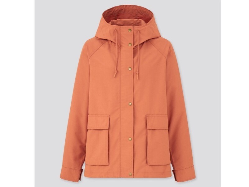 ユニクロ オーバーサイズパーカ 3990円(税抜)