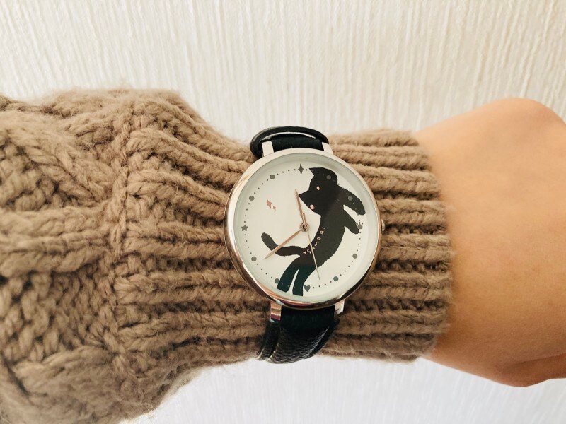 文字盤が大きい時計が良く似合う