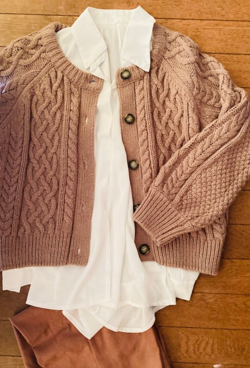 パンツと組み合わせてお仕事ファッション