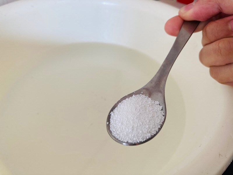 お湯2リットルに大さじ1杯(15g)が目安