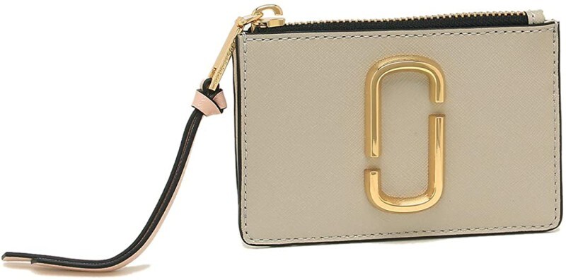 MARC JACOBS「トップジップマルチウォレット」(出典:Amazon)