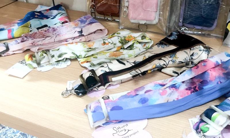 カメラストラップ「サクラスリング」