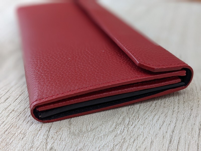 ツインズ財布は薄い長財布