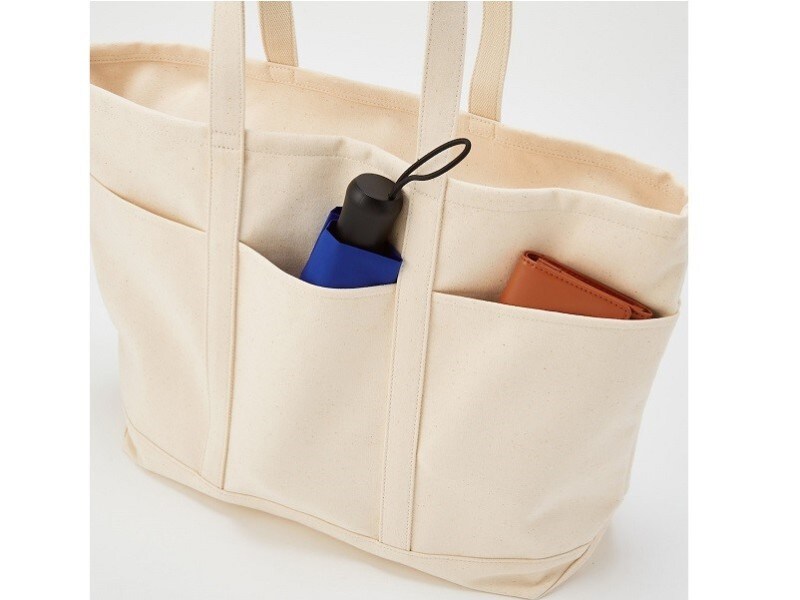 前後3つずつ、計6個のポケットで抜群の収納力！