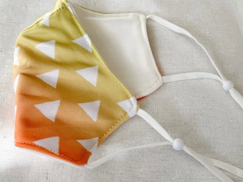 ダイソーの和柄マスク