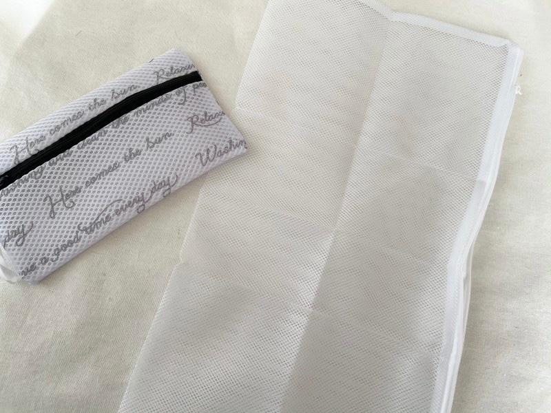 ダイソーのマスク用洗濯ネット