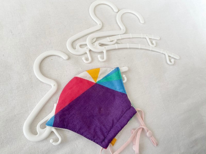 ダイソーマスク用ハンガー