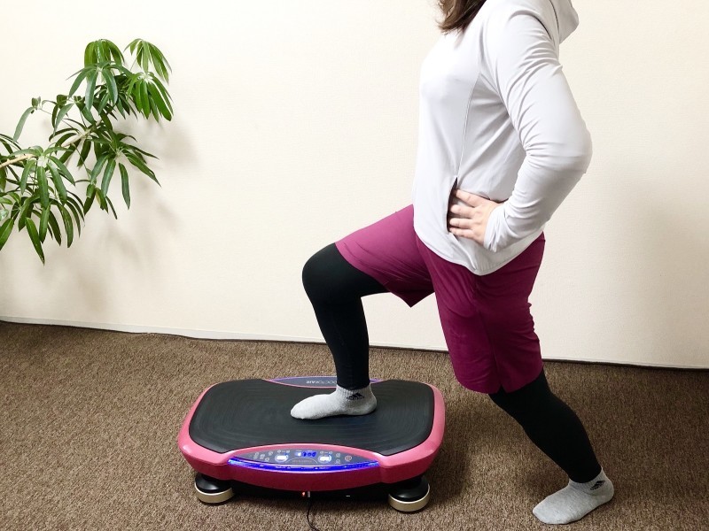 ストレッチやエクササイズに振動を加えると、より運動効果アップが期待できます