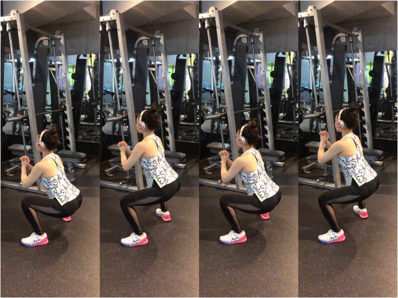 少し早く小刻みにスクワットします。