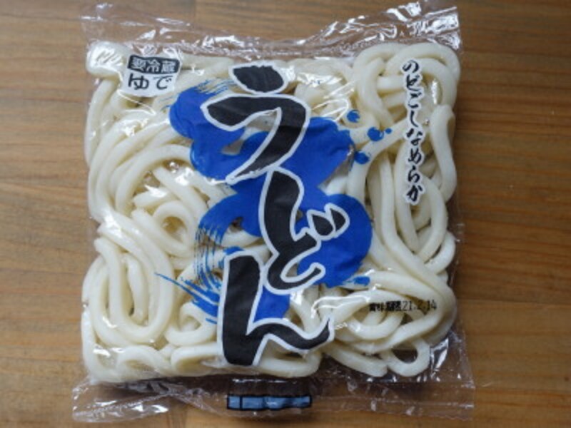 コシのある讃岐うどん風の生麺です