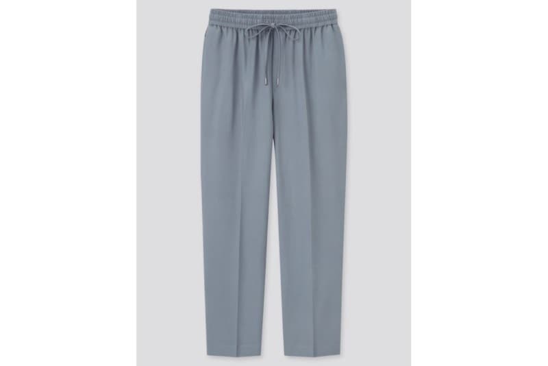 ユニクロ　ドレープツイルテーパードパンツ　2990円（税抜）