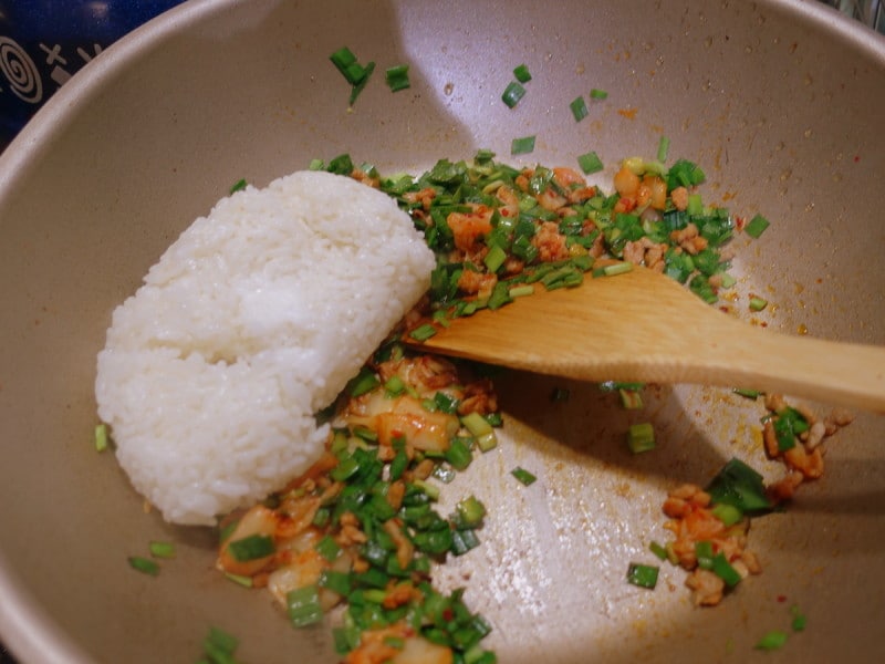 他の調味料は一切入れる必要がないのでらくちんですよ。