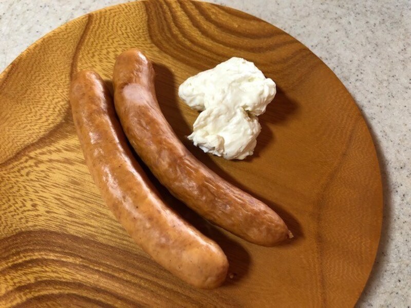 クリームチーズにワサビを混ぜるだけ