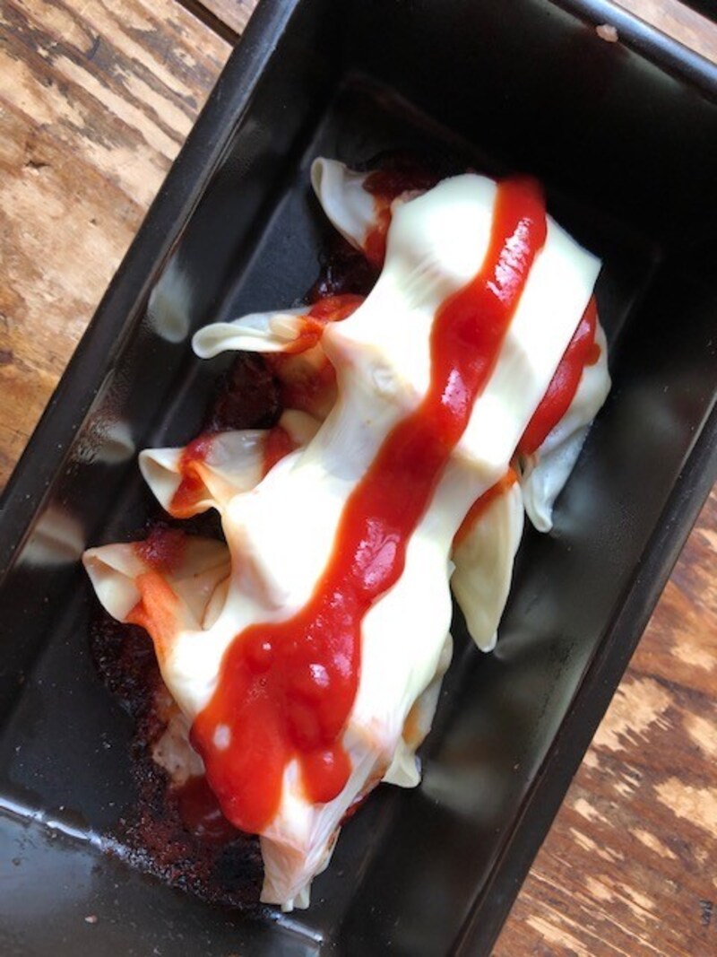 さらにケチャップをかける