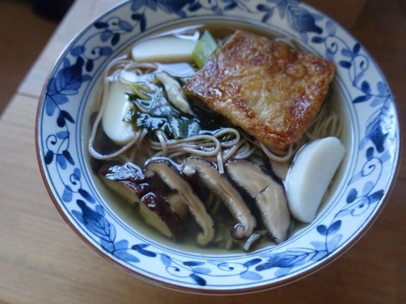 おそば以外にもうどんやそうめんでもOKです。