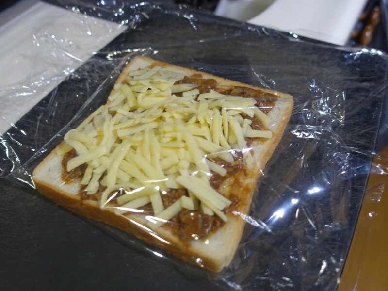 焼くときに野菜やキノコなどをのせるとグッド！