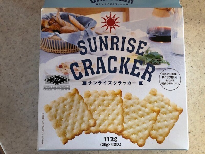 業務スーパーで買ったクラッカー