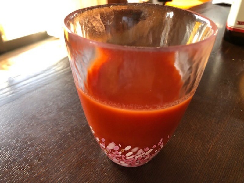 ベースはトマト