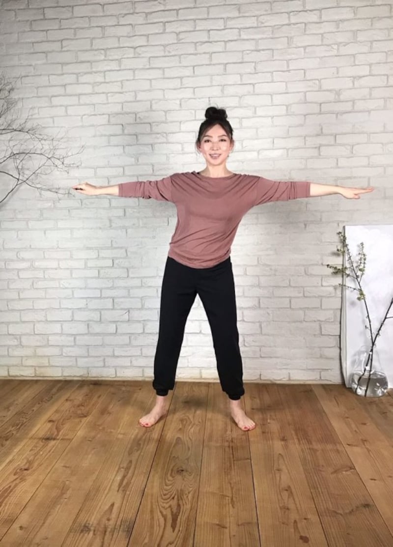 肋骨の位置も同じ高さのままスライド