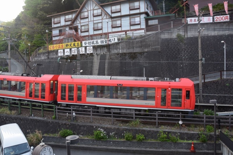 日本の登山鉄道の代表は箱根登山電車