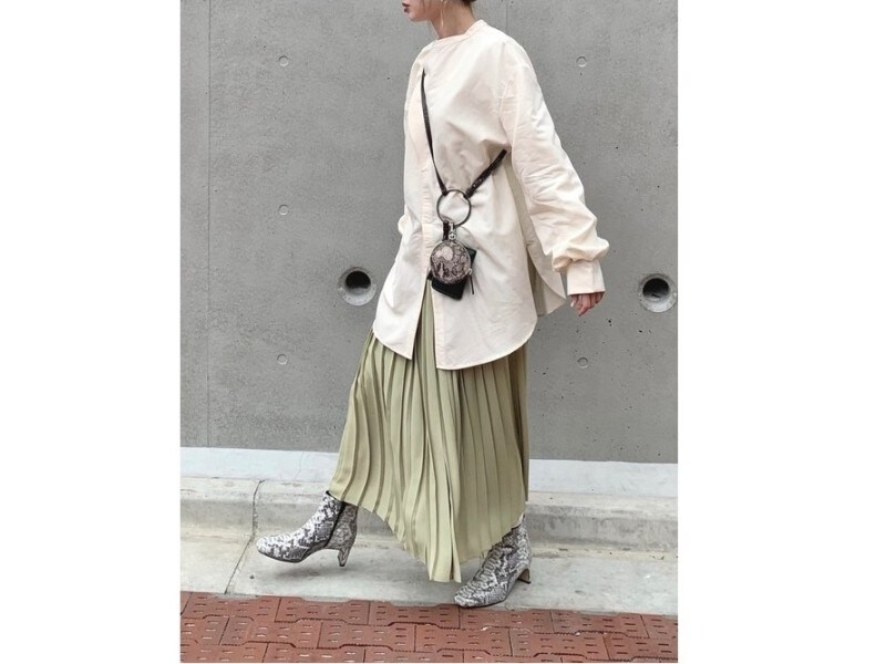 甘すぎず、春らしいライトグリーンは上品でぜひトライしてみてほしい色味です　出典：WEAR
