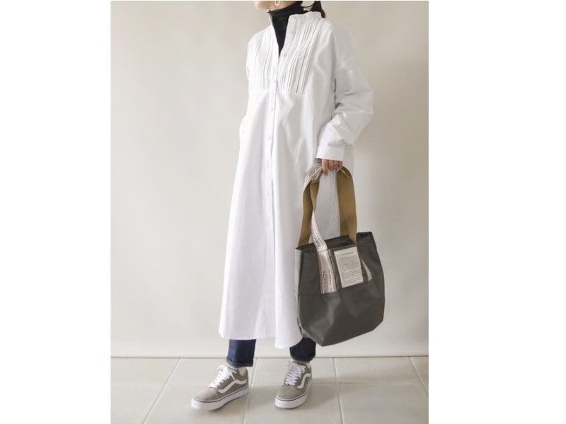 大人は一枚でも重ね着でも着られるロング丈が狙い目 出典:WEAR