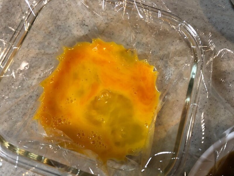 とき卵をいれる