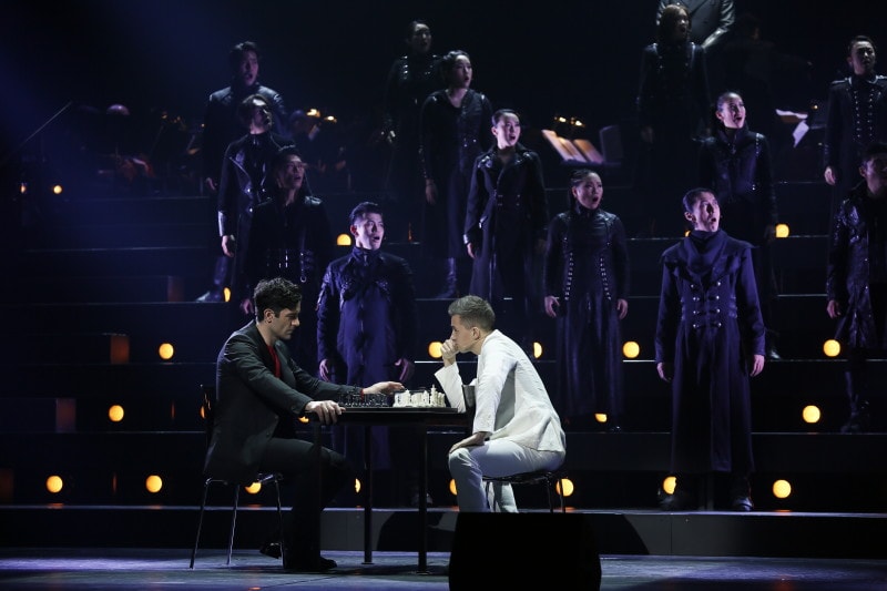 『CHESS』撮影：岸隆子（Studio Elenish）