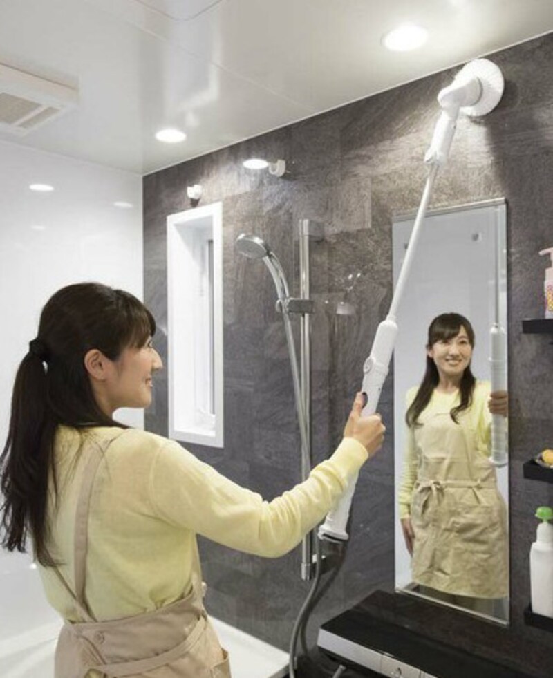 アイリスオーヤマ ベルソス 充電式バスポリッシャー IS-BP4(画像は公式通販サイトより)