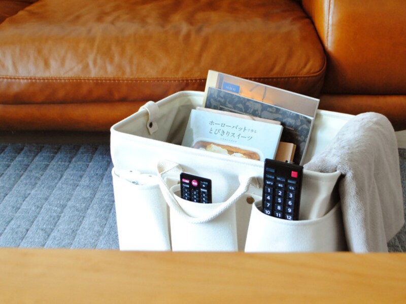 ニトリのバスケットでリビングの書類がスッキリ